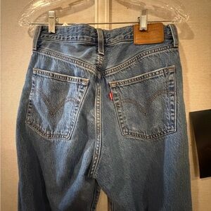 Levi's Straight Ankle High Rise Ribbed Denim Jeans - Classic Blue